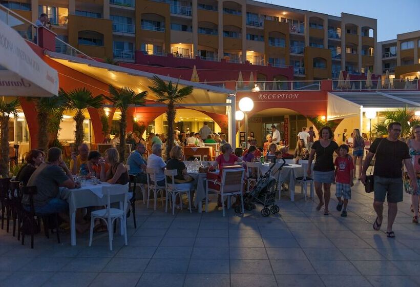 Family Resort Del Mar