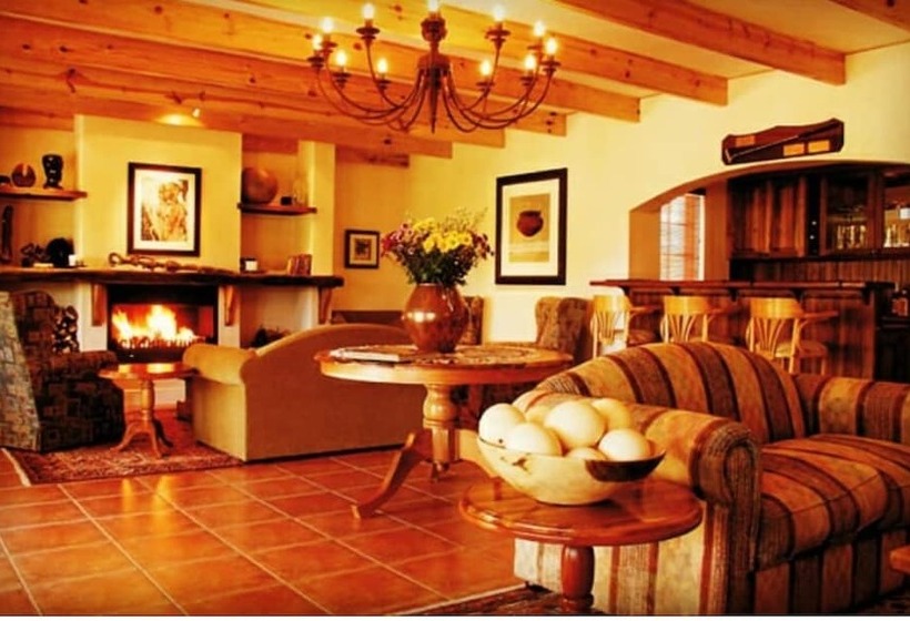 ホテル Altes Landhaus Country Lodge