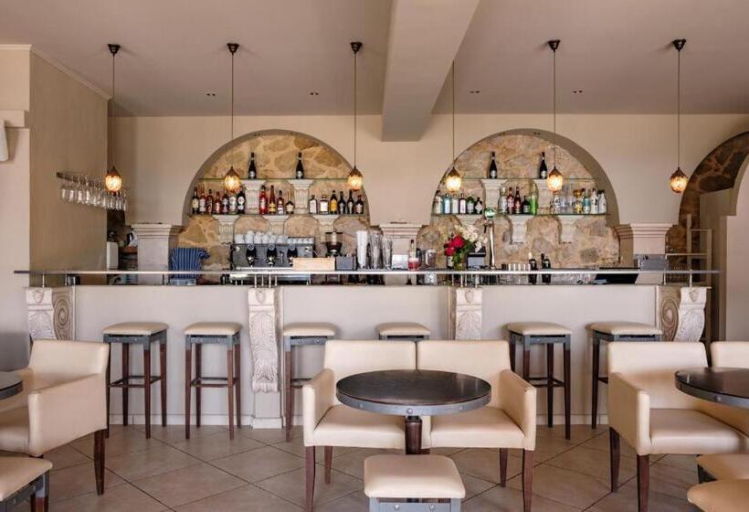 בית מלון כפרי Apollon Corfu