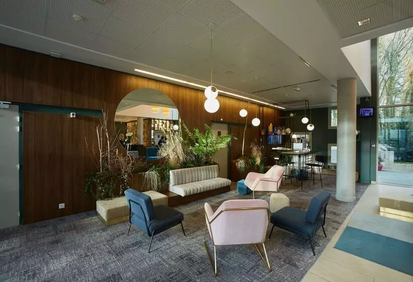 Hotelli Best Western Plus Paris Meudon Ermitage