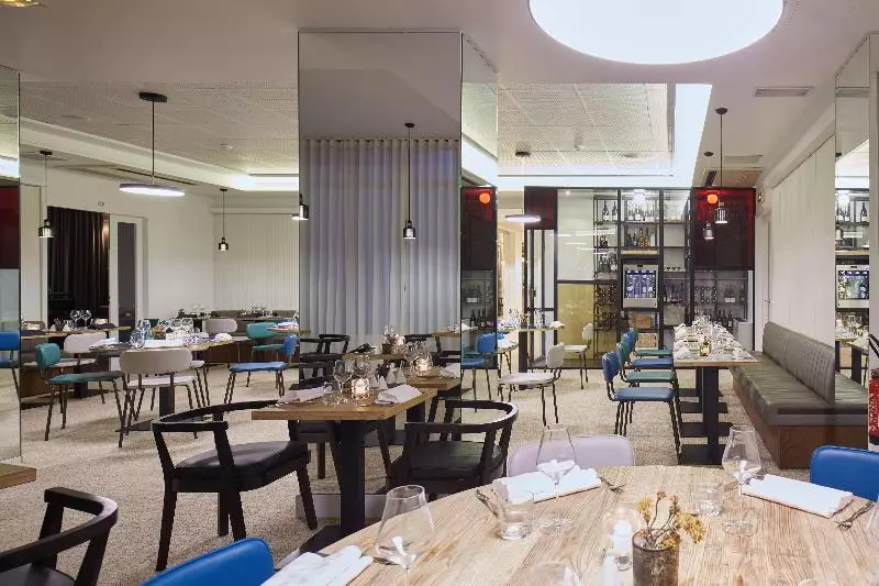 Hotelli Best Western Plus Paris Meudon Ermitage