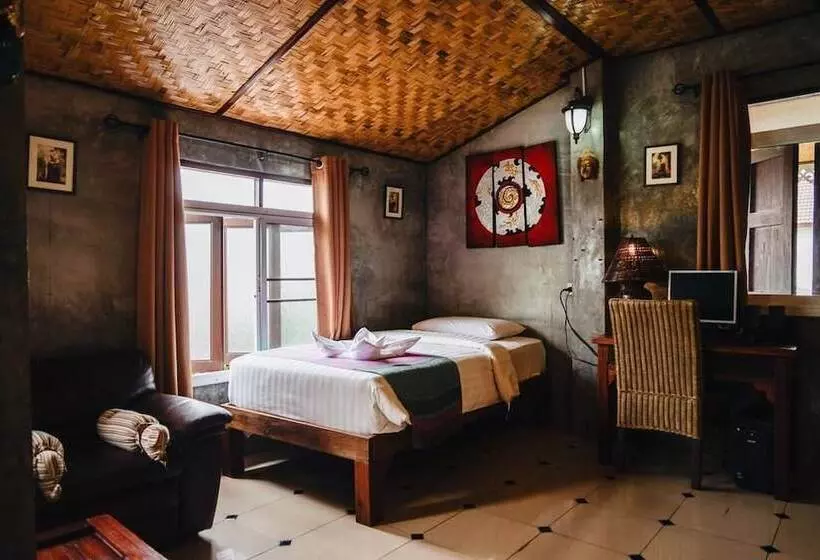 בית מלון כפרי Buri Gallery House