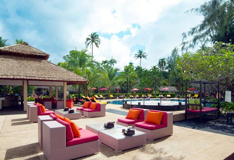 בית מלון כפרי Centara Koh Chang Tropicana Resort