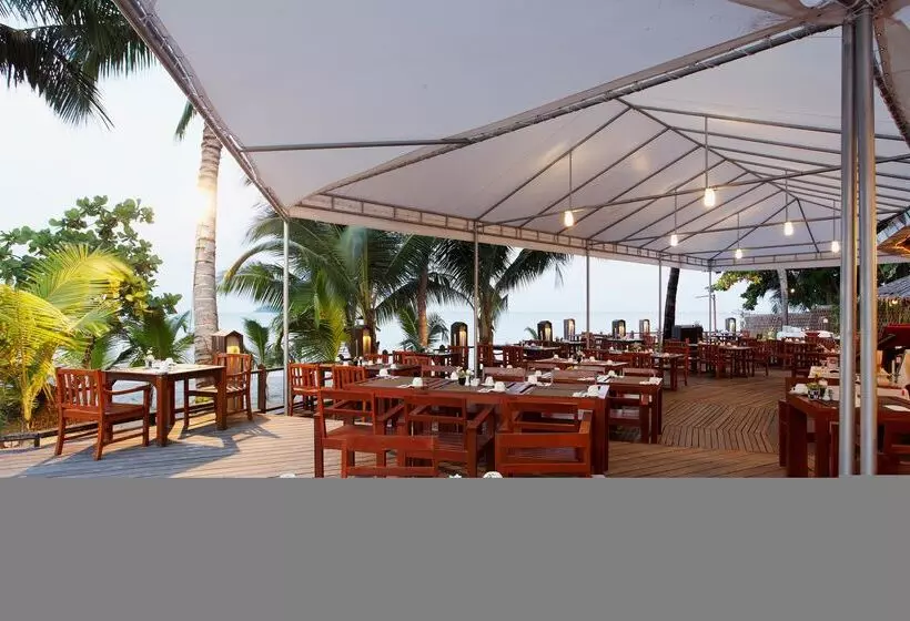 בית מלון כפרי Centara Koh Chang Tropicana Resort