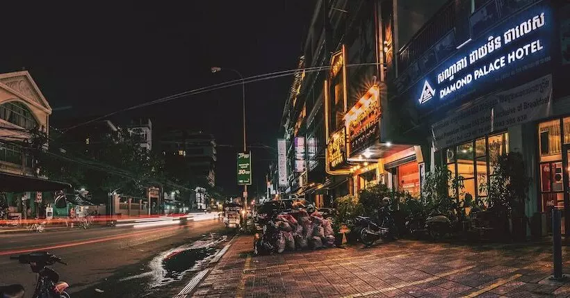 Hotelli Diamond Palace