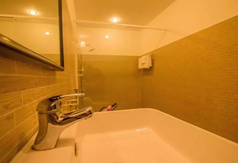 Hotelli Diamond Palace