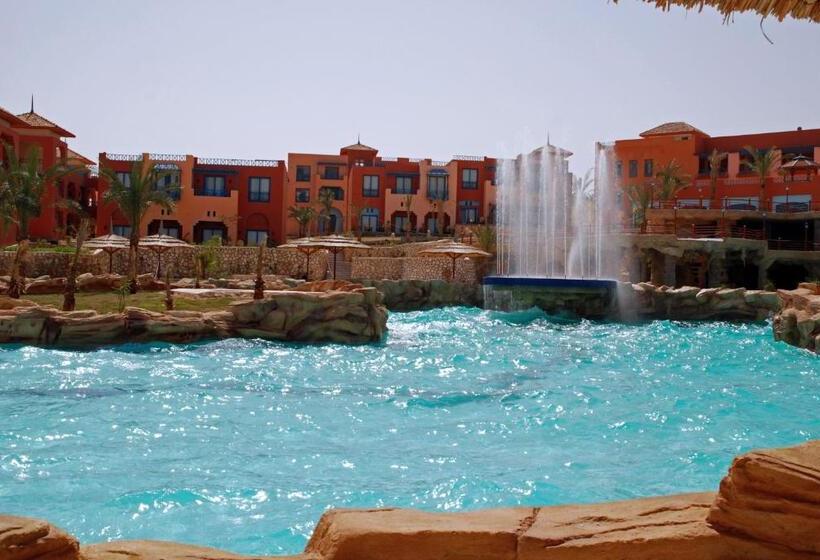 هتل Faraana Height Aqua Park Resort