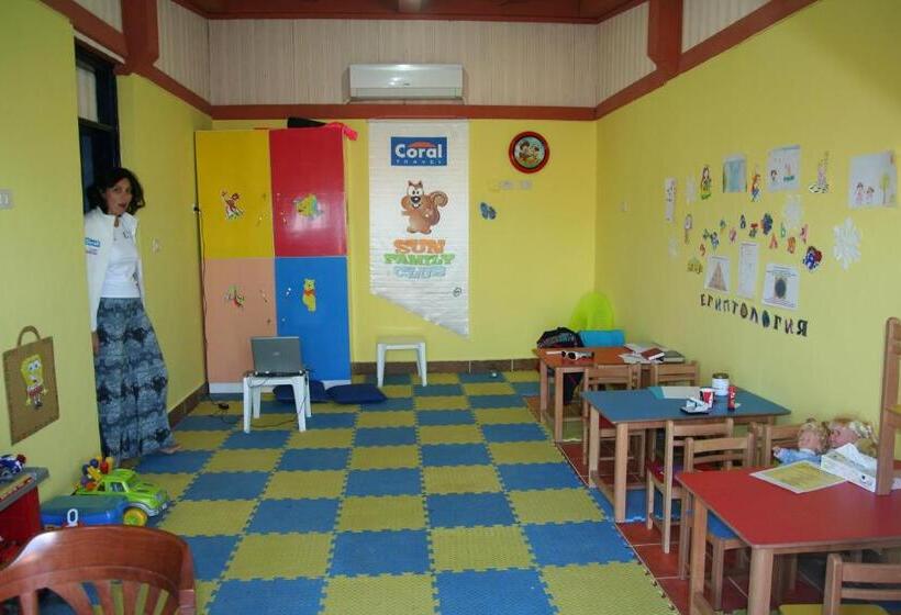 هتل Faraana Height Aqua Park Resort