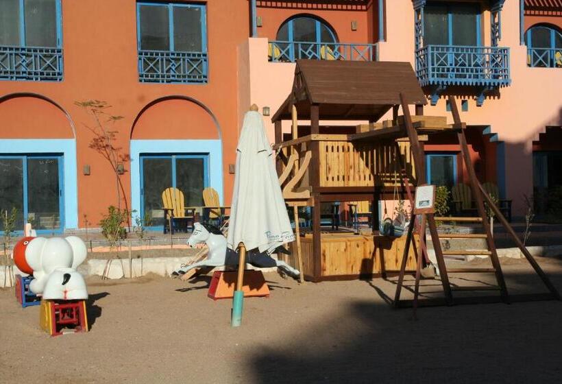 هتل Faraana Height Aqua Park Resort