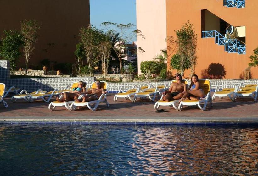 هتل Faraana Height Aqua Park Resort