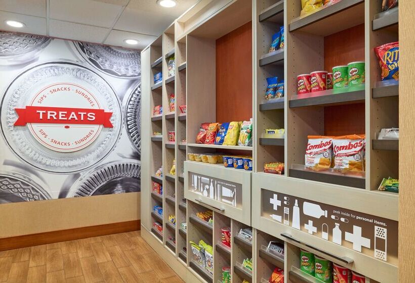 בית מלון כפרי Hampton Inn & Suites Providence/smithfield