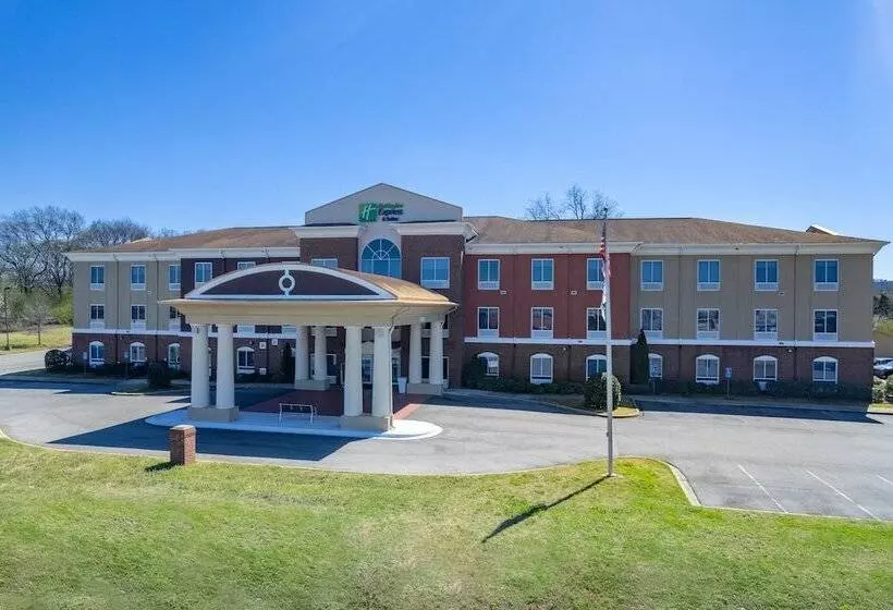 Holiday Inn Express Hotel & Suites Talladega, An Ihg