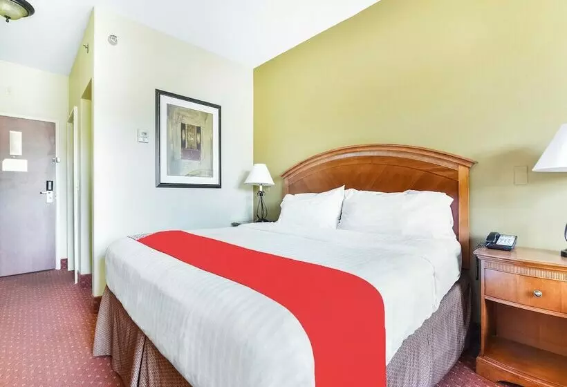 호텔 Oyo Townhouse Oklahoma City Airport