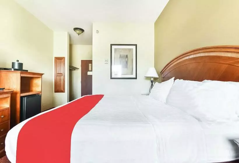 호텔 Oyo Townhouse Oklahoma City Airport