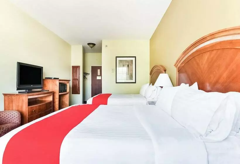 호텔 Oyo Townhouse Oklahoma City Airport