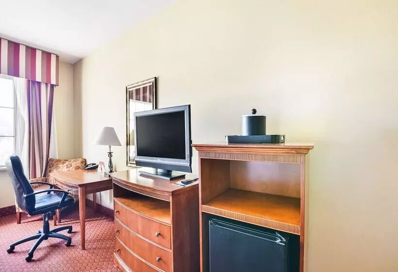 호텔 Oyo Townhouse Oklahoma City Airport