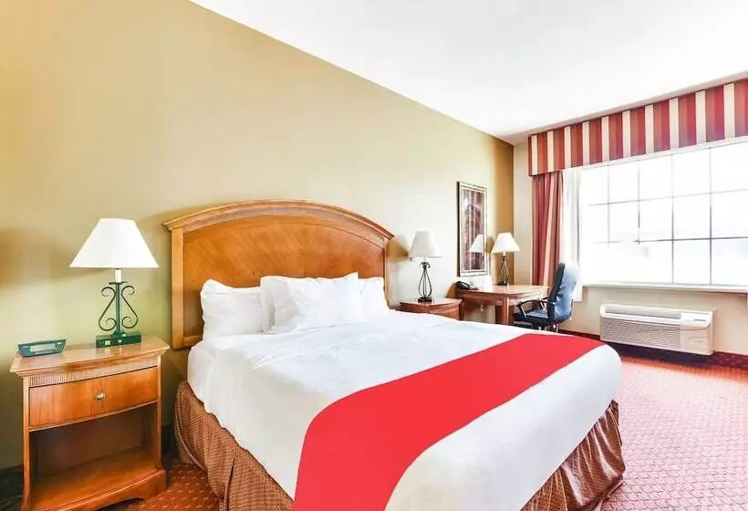 호텔 Oyo Townhouse Oklahoma City Airport