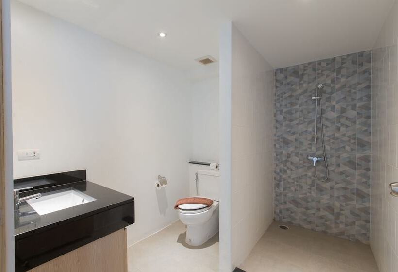 فندق The Palms, Kamala Beach   Sha Extra Plus