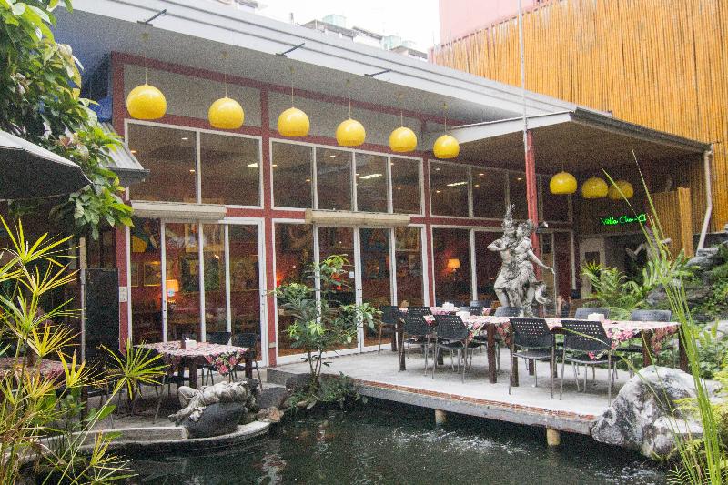 هتل Villa Cha Cha Banglumphu