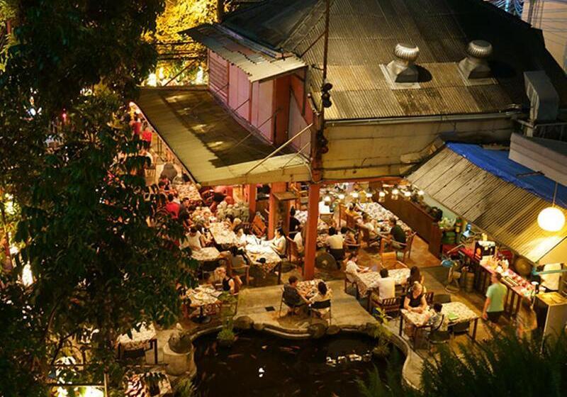 هتل Villa Cha Cha Banglumphu