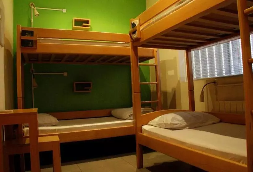 Envoy Hostel & Tours