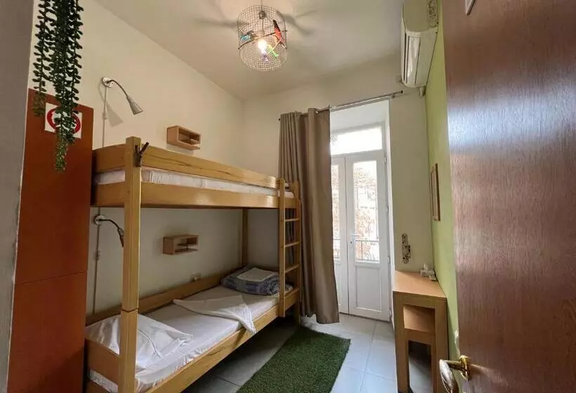 Envoy Hostel & Tours