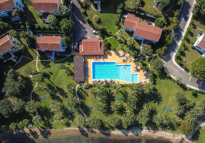 Helion Resort At Govino Bay