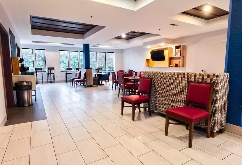 Holiday Inn Express Hotel & Suites Goshen, An Ihg