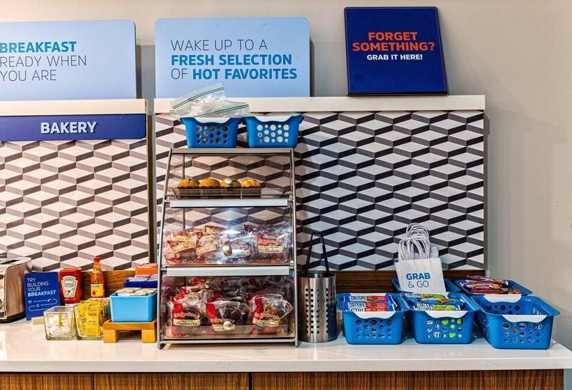 Holiday Inn Express Hotel & Suites Goshen, An Ihg