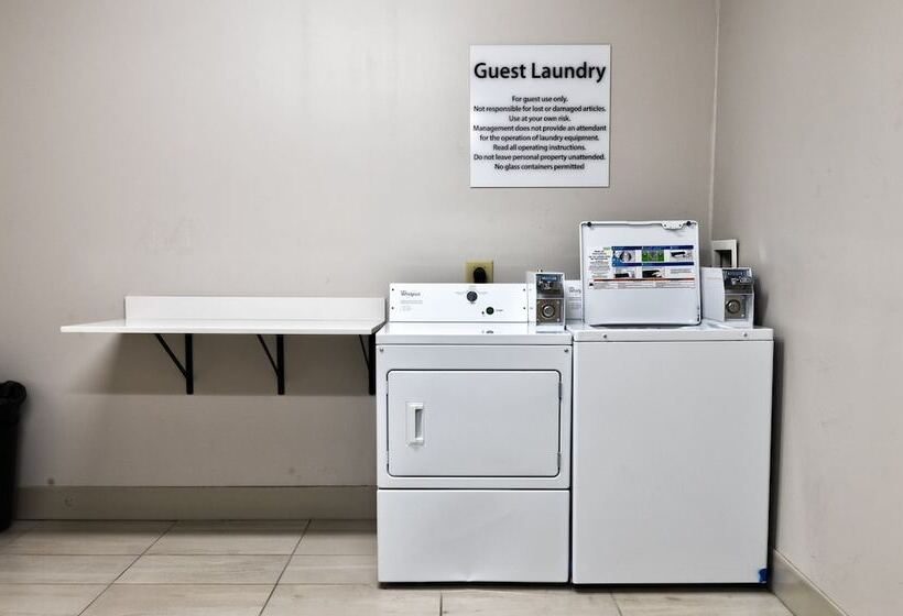 Holiday Inn Express Hotel & Suites Goshen, An Ihg