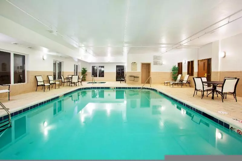 Holiday Inn Express Hotel & Suites Mattoon, An Ihg