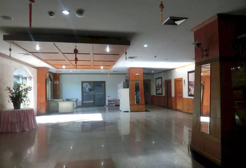 فندق Ayutthaya Thenee