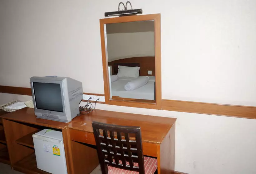 فندق Ayutthaya Thenee