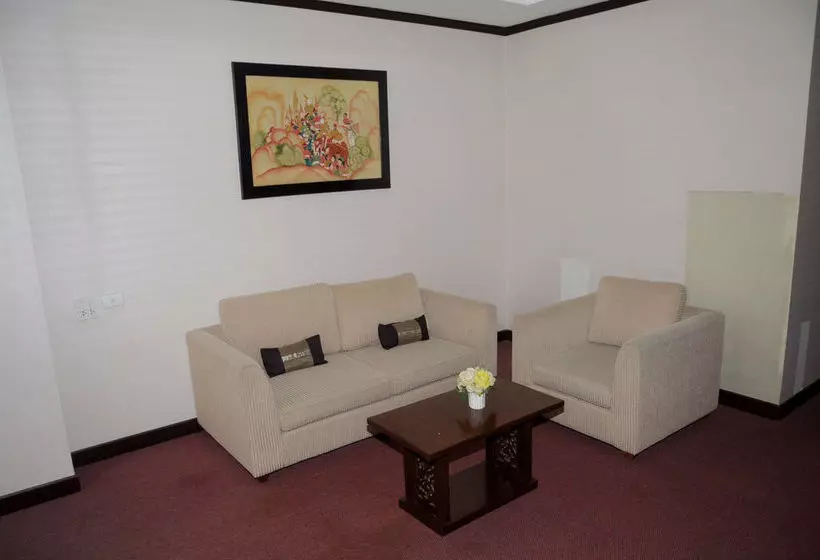 فندق Ayutthaya Thenee