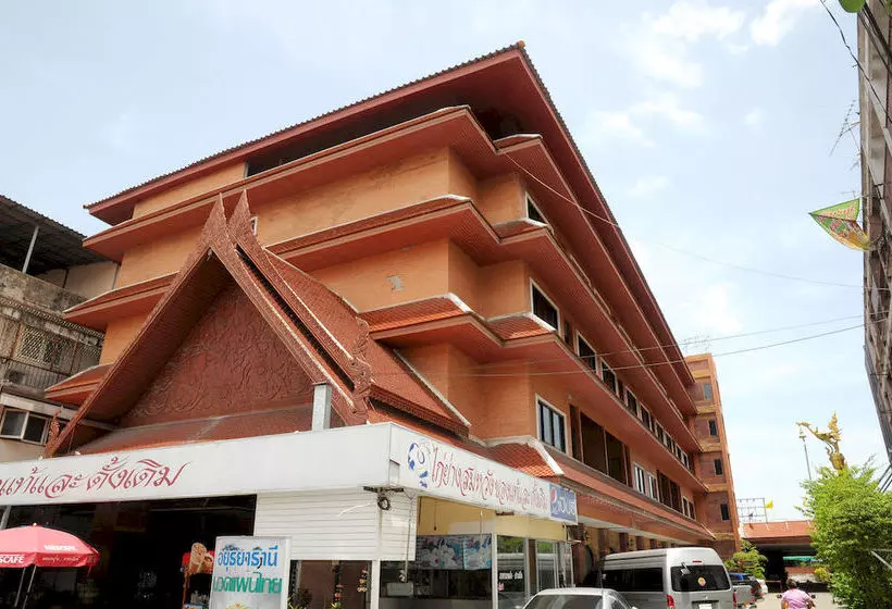 فندق Ayutthaya Thenee