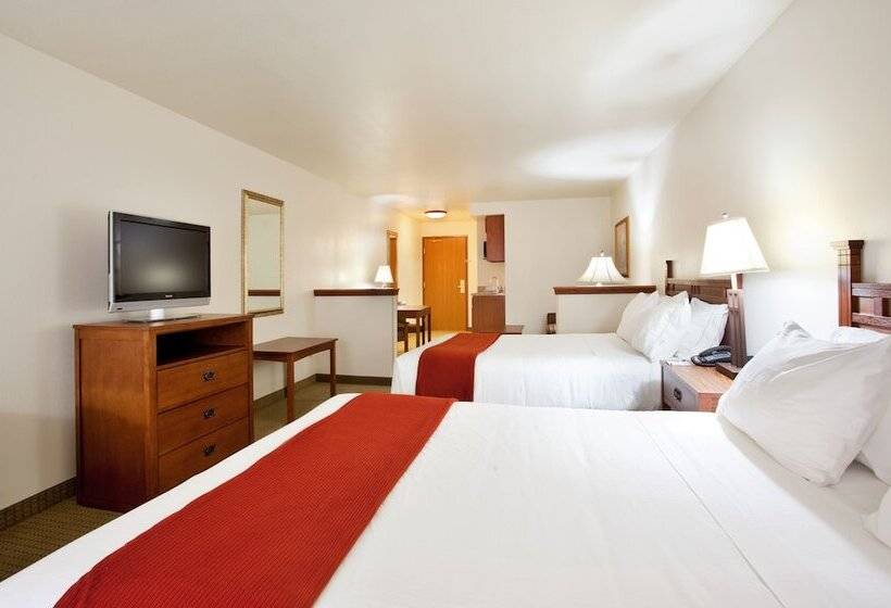 Holiday Inn Express Hotel & Suites Mattoon, An Ihg