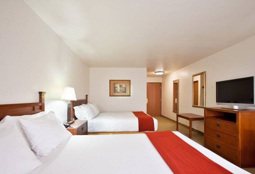 Holiday Inn Express Hotel & Suites Mattoon, An Ihg