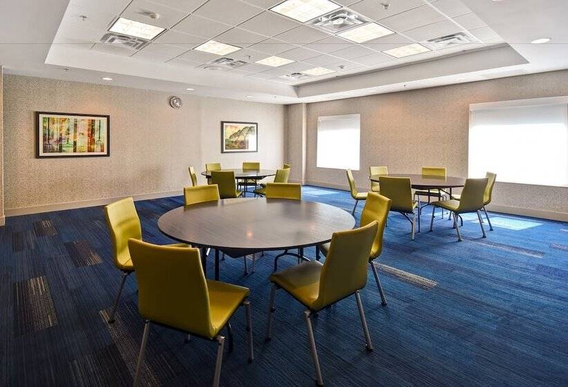 בית מלון כפרי Holiday Inn Express & Suites Schererville, An Ihg