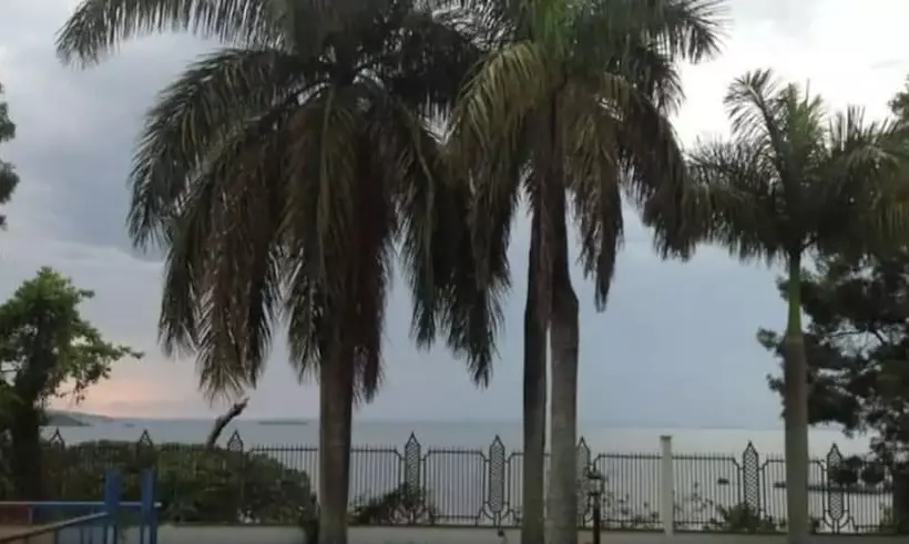 هتل Imperial Botanical Beach