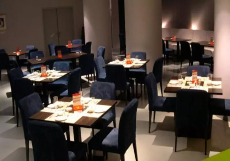 هتل Jinjiang Inn Chongqing Yuzhong