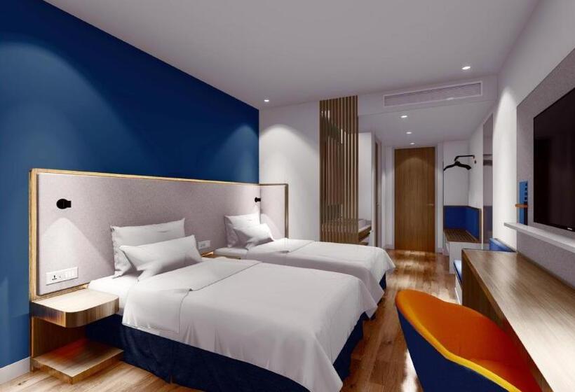 호텔 Holiday Inn Express Shanghai Pudong Airport, An Ihg