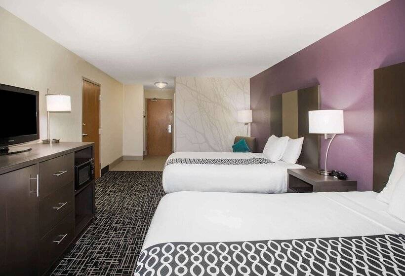 酒店 La Quinta Inn & Suits By Wyndham Pontoon Beach Il