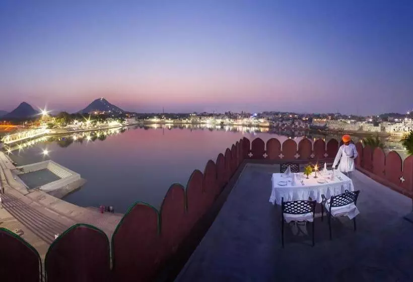 Hotel Pushkar Palace