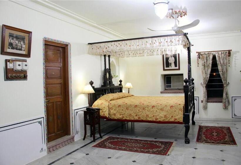 فندق Pushkar Palace