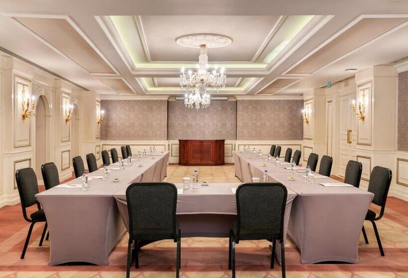 ホテル Rixos Pera Istanbul