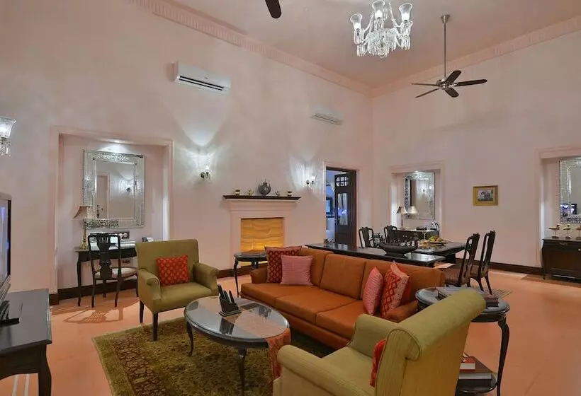 酒店 Taj Nadesar Palace