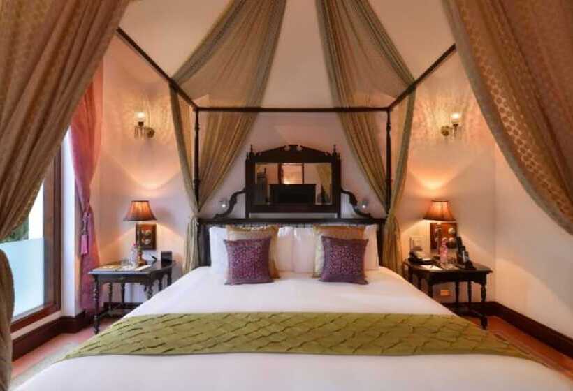 فندق Taj Nadesar Palace