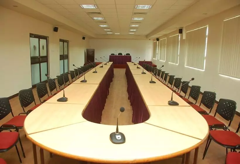 هتل The International Centre Goa