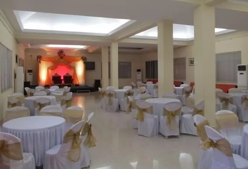 هتل The International Centre Goa