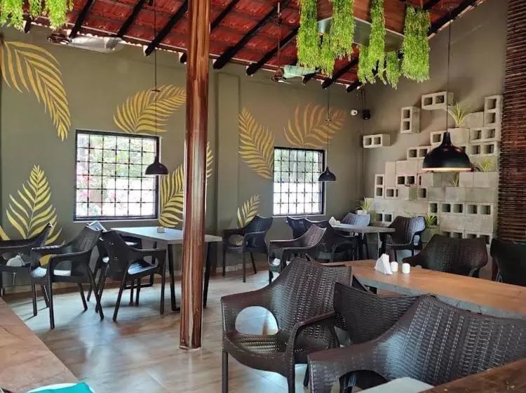 호텔 Vinsons Cottages